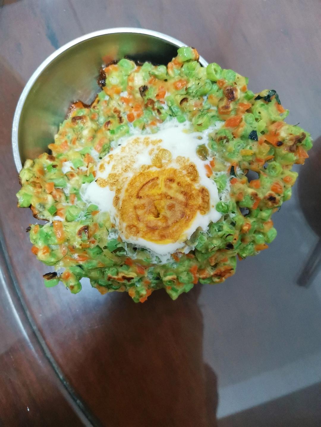 下厨房不如吃食堂做的早餐饼蔬菜鸡蛋饼