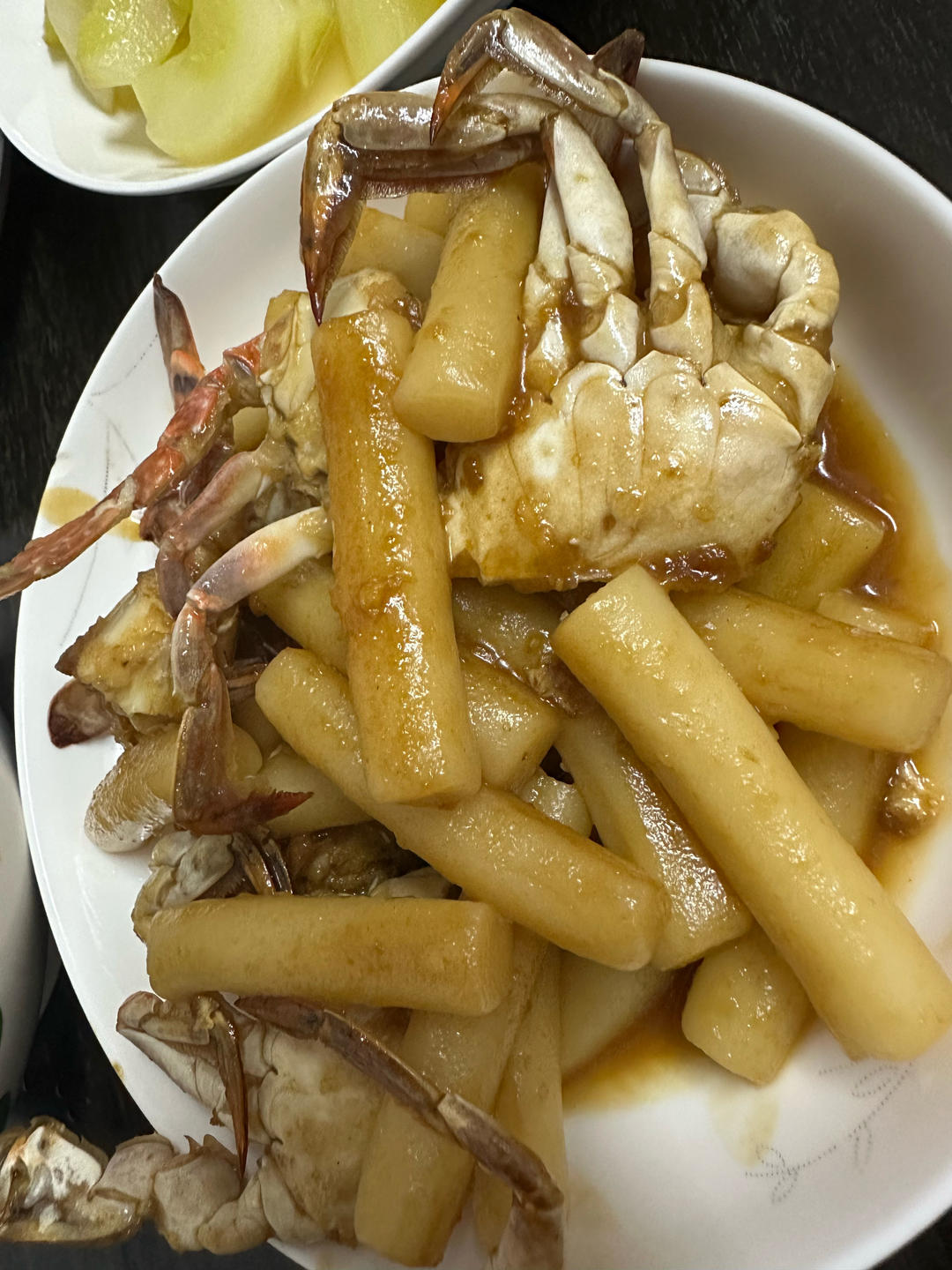 梭子蟹炒年糕～标准的江浙菜