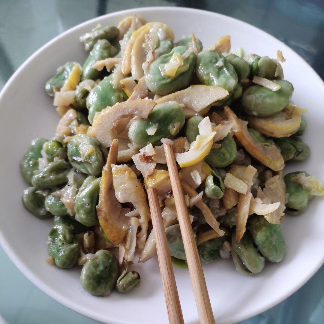 春日限定鲜味料理【春笋炒蚕豆】，快手又家常，下饭配面空口吃，超百搭！