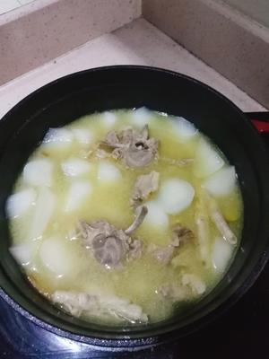 暖暖哒羊骨萝卜汤的做法 步骤7