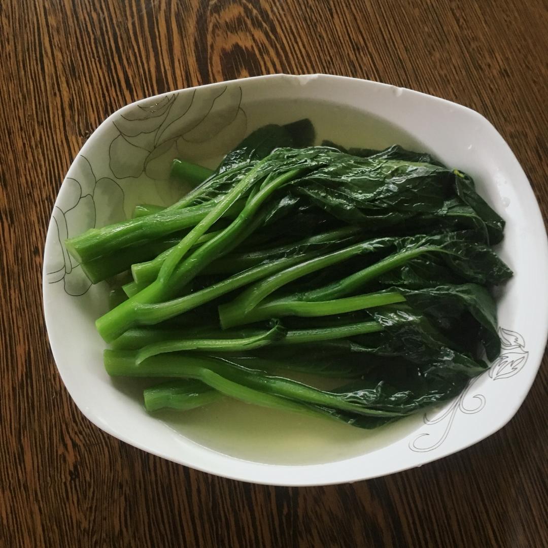 静候然做的盐水菜心