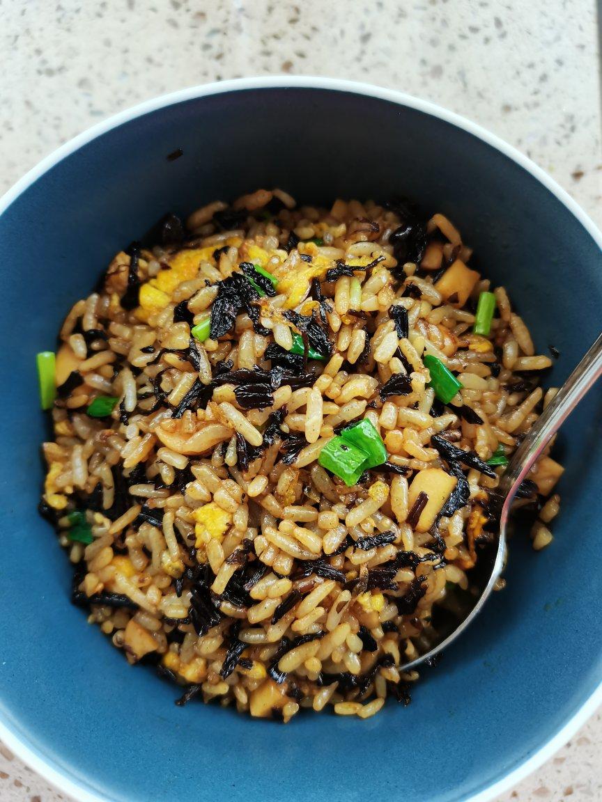 梅干菜炒饭
