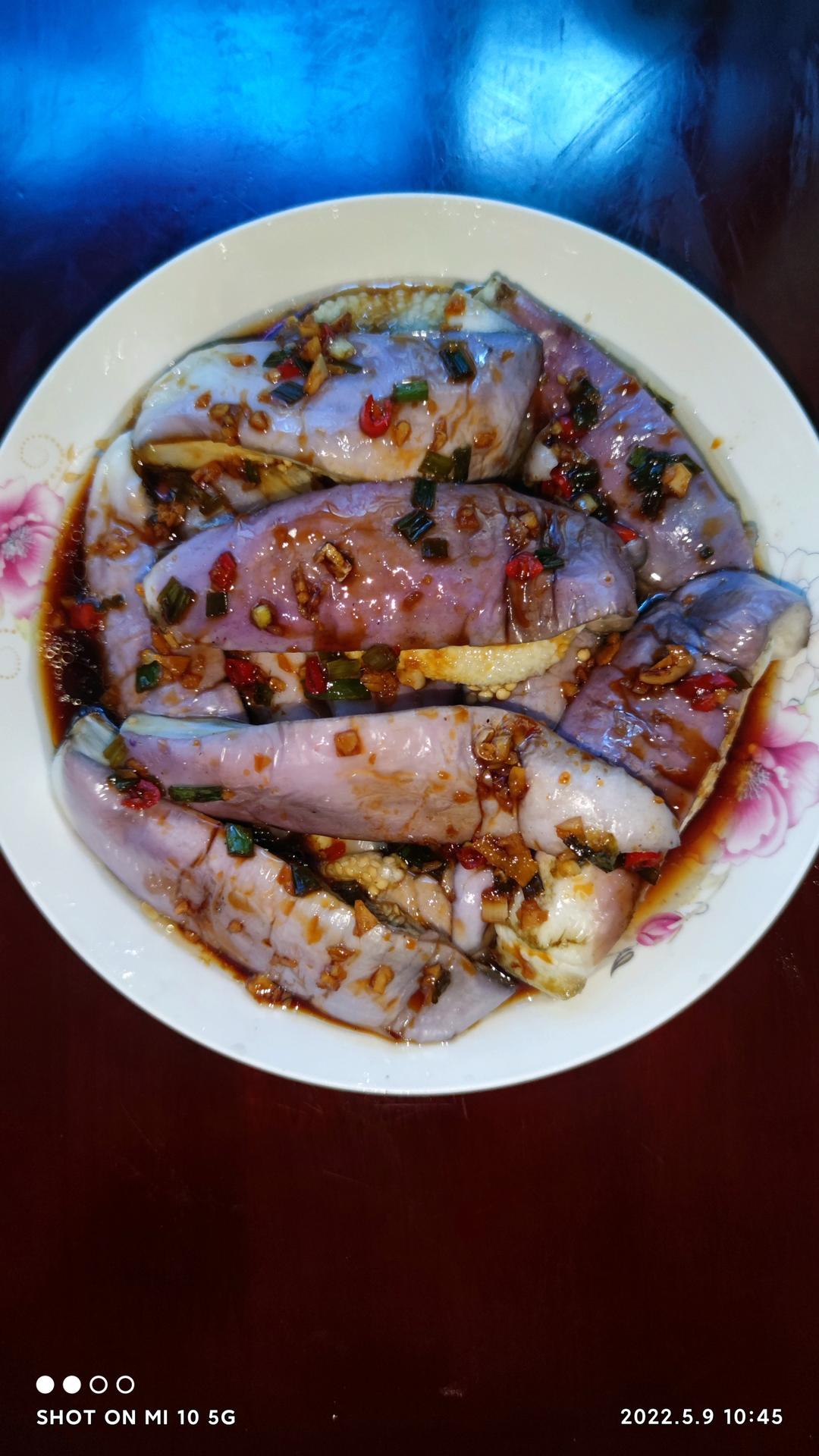 不变色手撕蒸茄子丨凉拌茄子