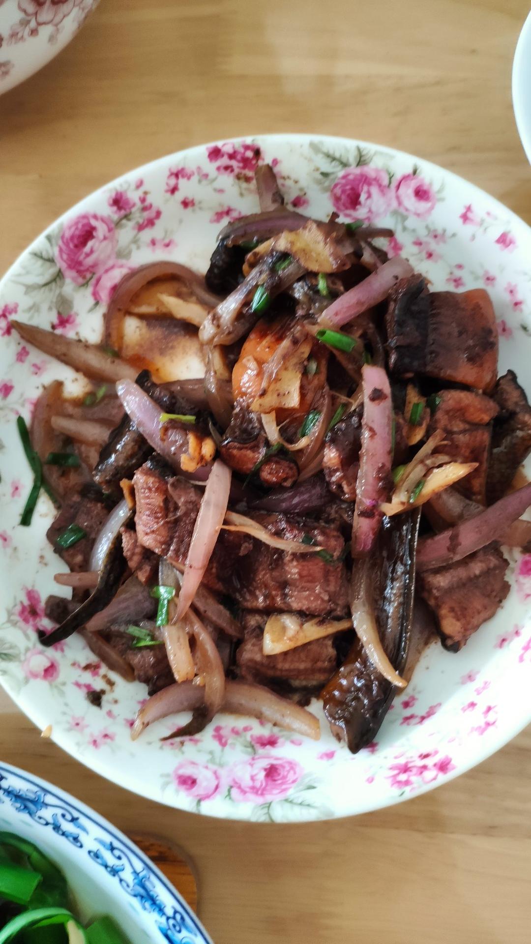 洋葱爆鳝背