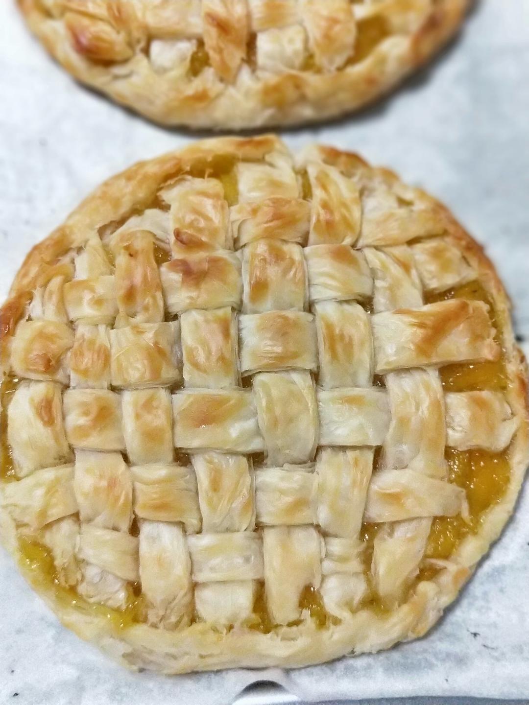 菠萝正当季，一定要试试这款手抓饼版的菠萝派