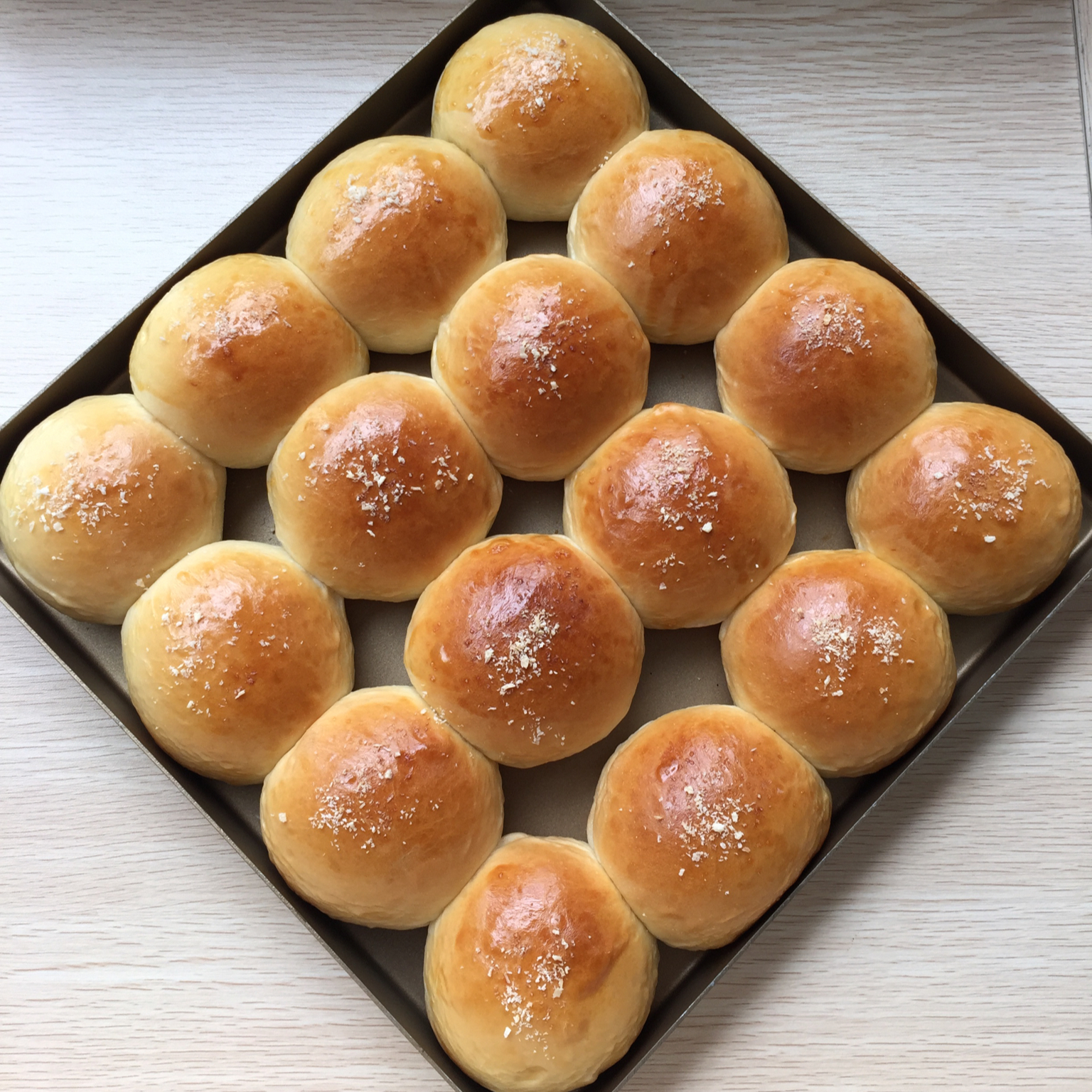 鲜奶油小餐包（一次发酵）