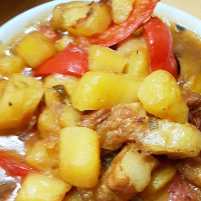 土豆烧肉