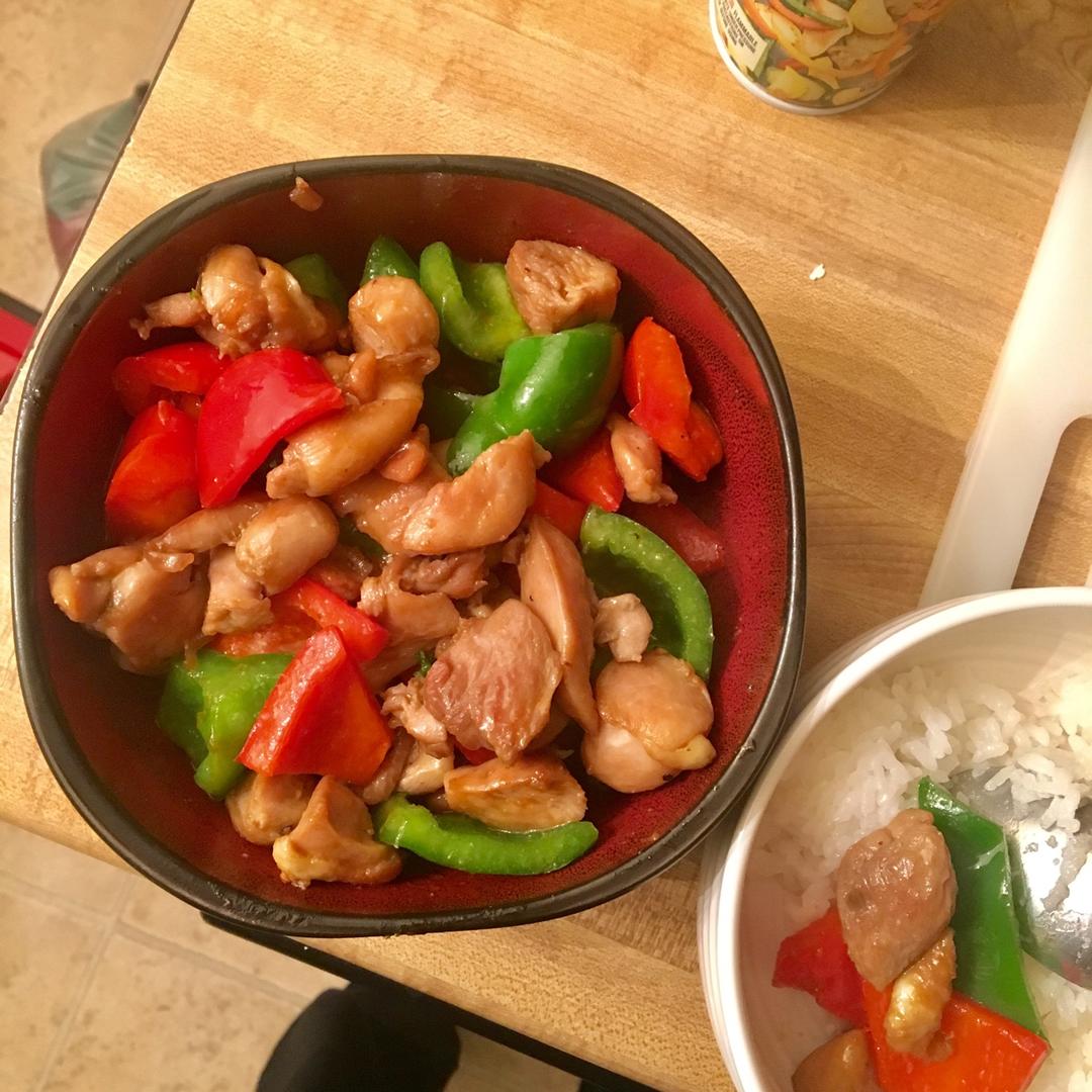 青椒炒鸡腿肉（大厨级别）