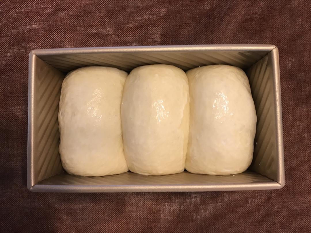 【4月北鼎烤箱参考食谱】葱香蒜末吐司干