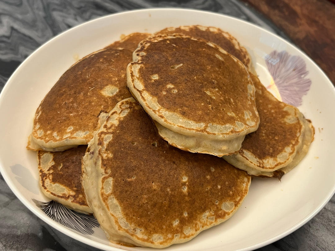 香蕉松饼（无油无糖快手早餐）