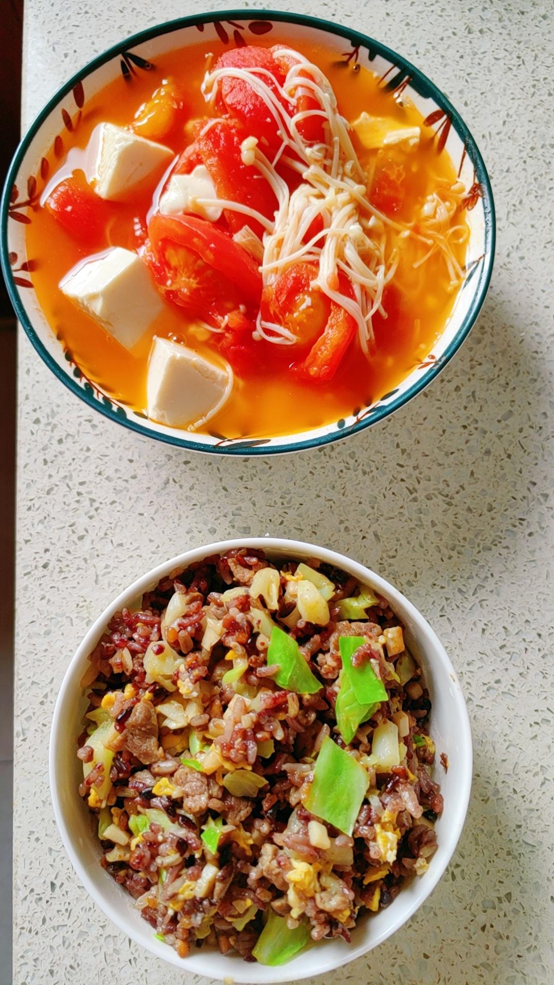包菜牛肉炒饭