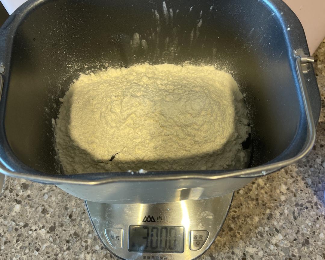 纯奶手撕吐司的做法 步骤1