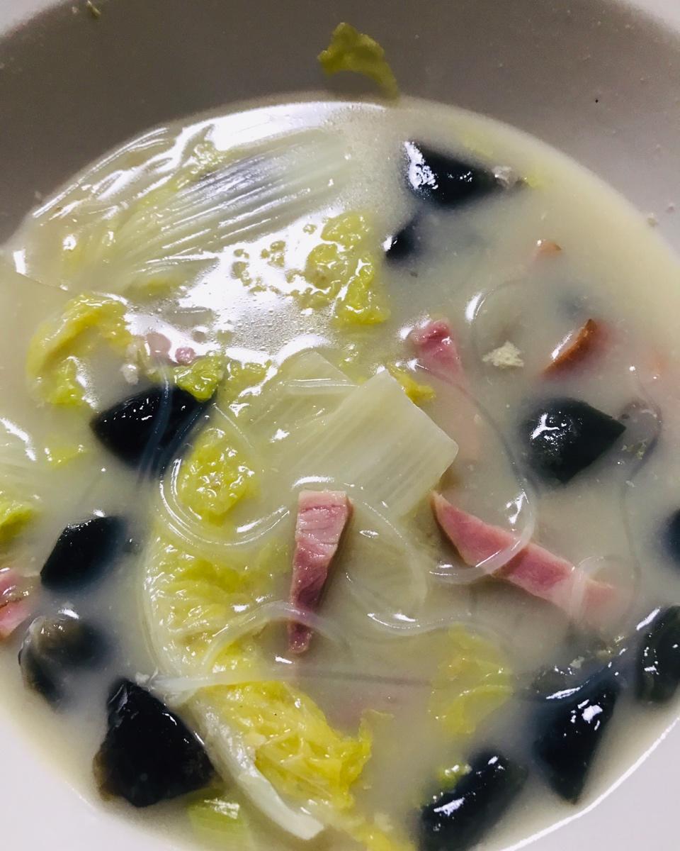 三鲜上汤娃娃菜
