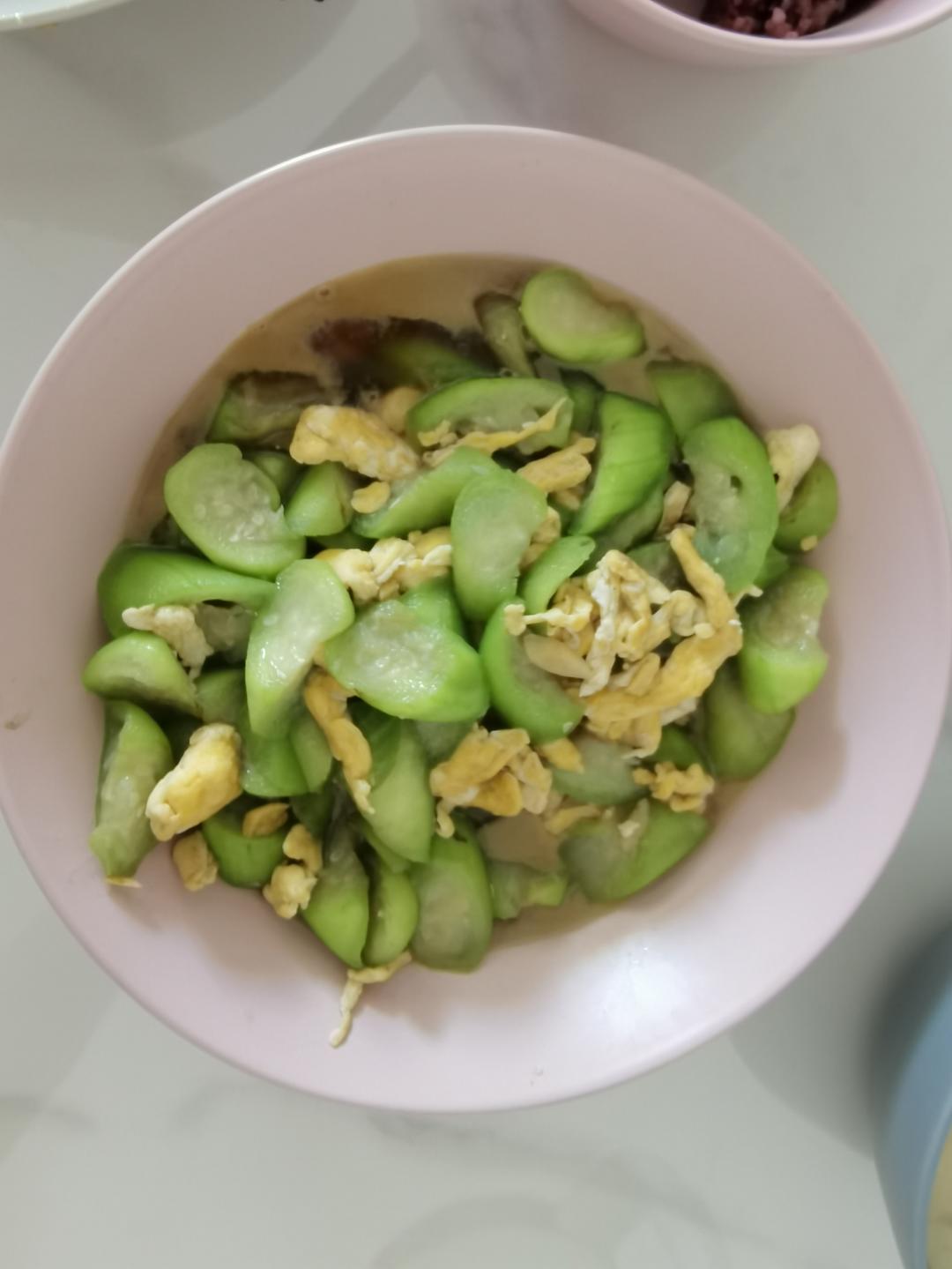 丝瓜炒鸡蛋