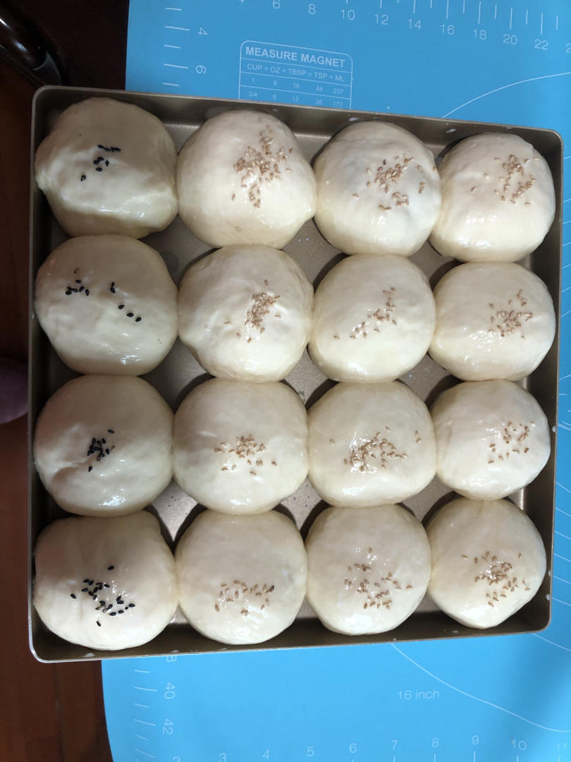 🥛超简单快手，柔软拉丝，一次发酵，牛奶小餐包