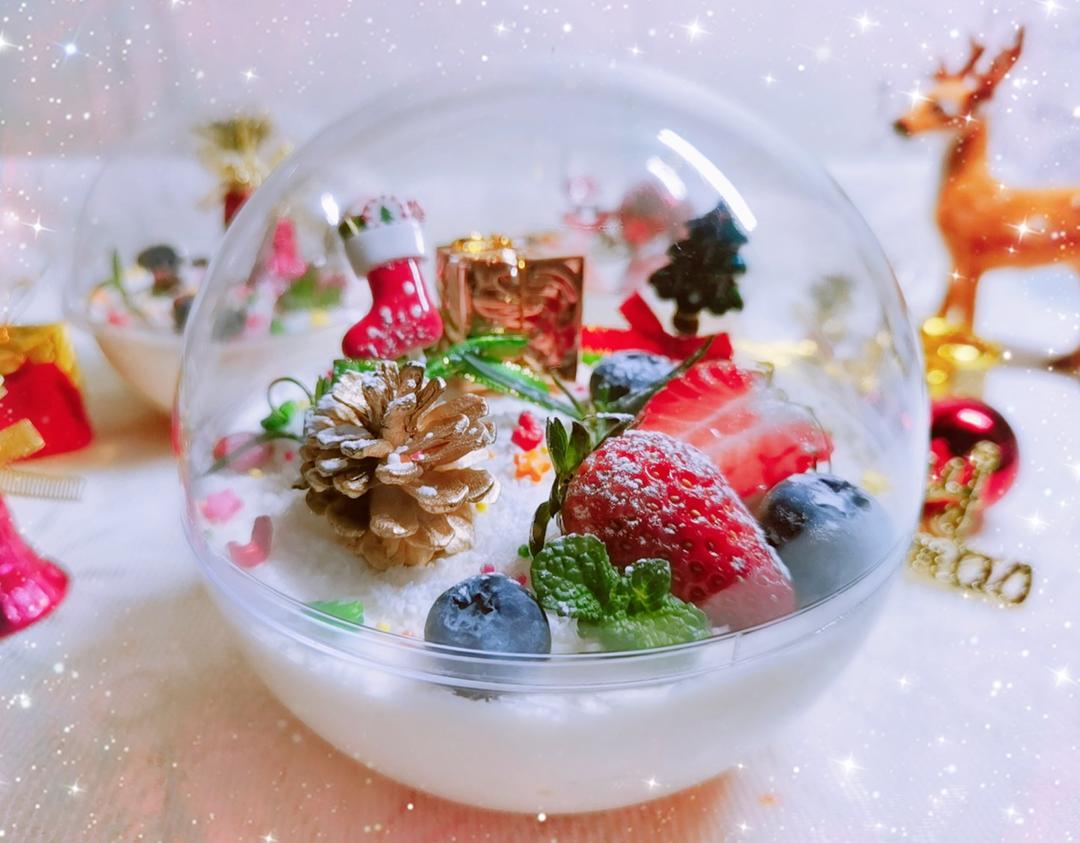 圣诞水晶球慕斯