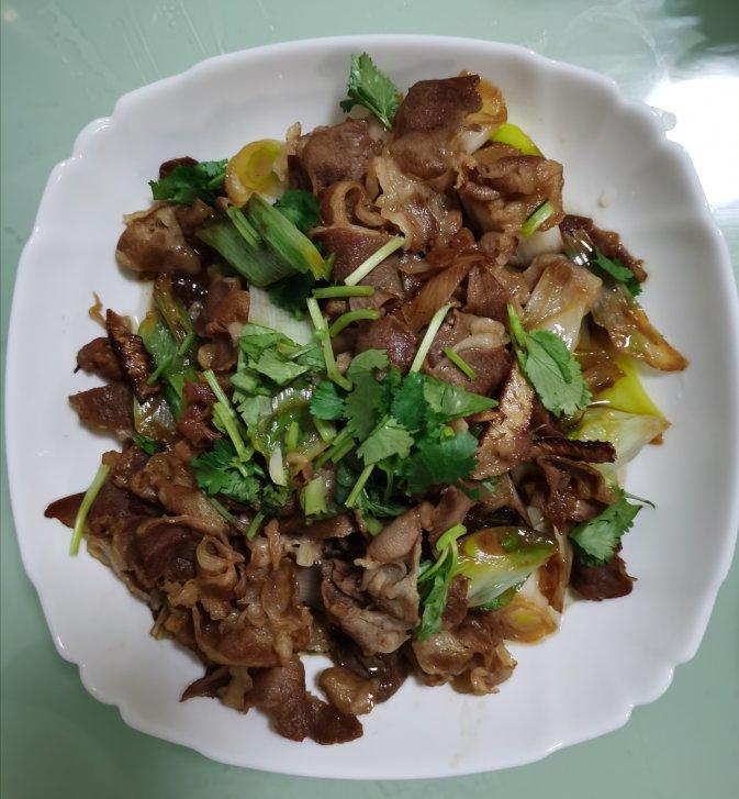 简单版葱爆羊肉卷
