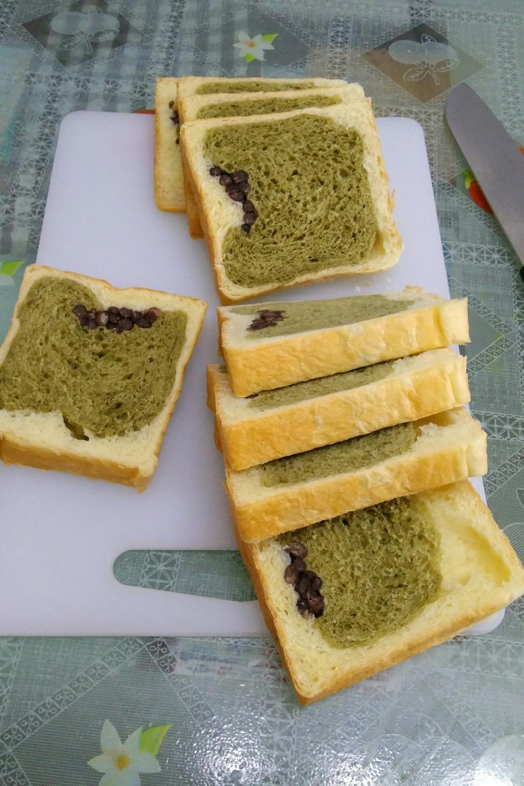 抹茶蜜豆吐司