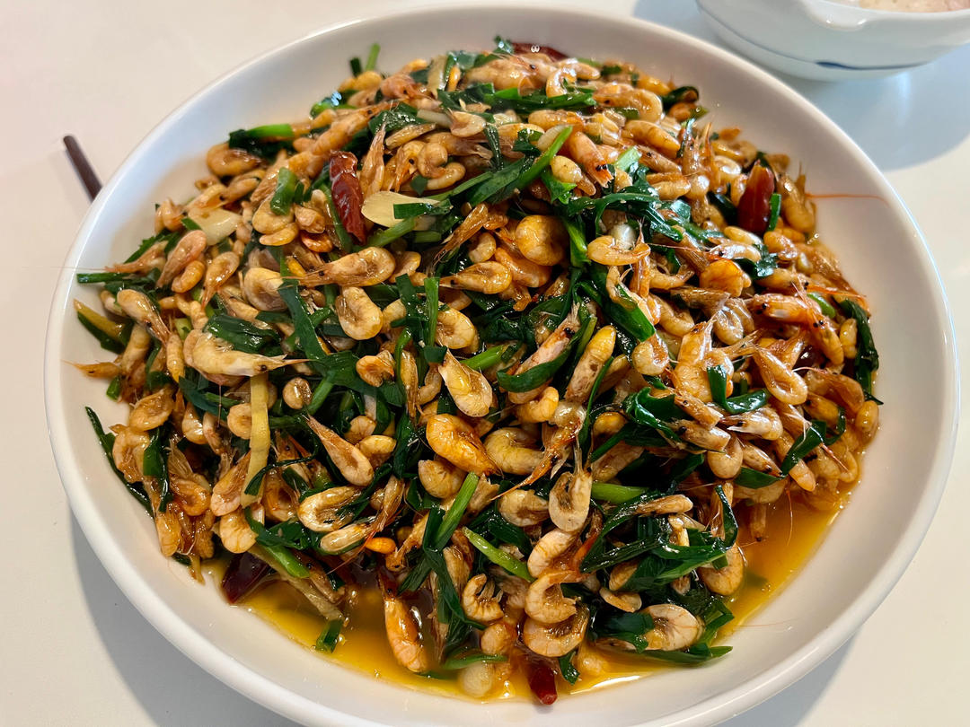 韭菜炒河虾，鲜美极了！一定要试一次