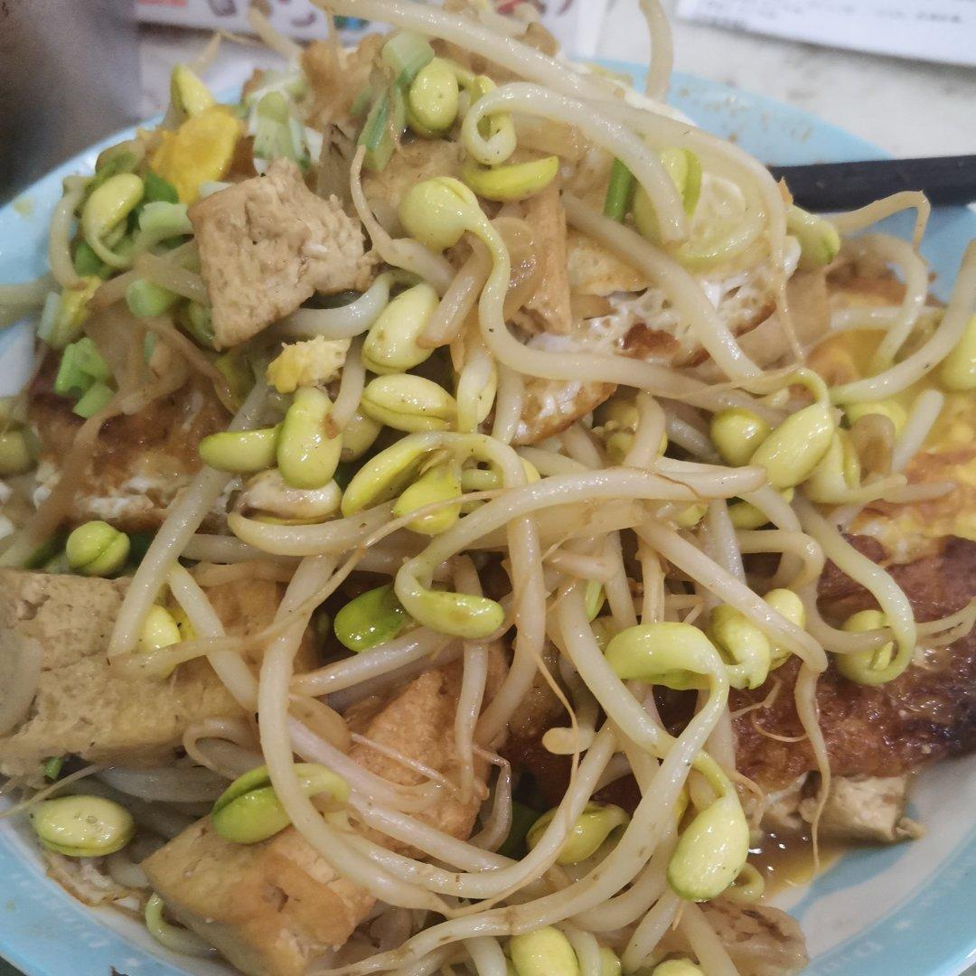 豆芽炒豆腐