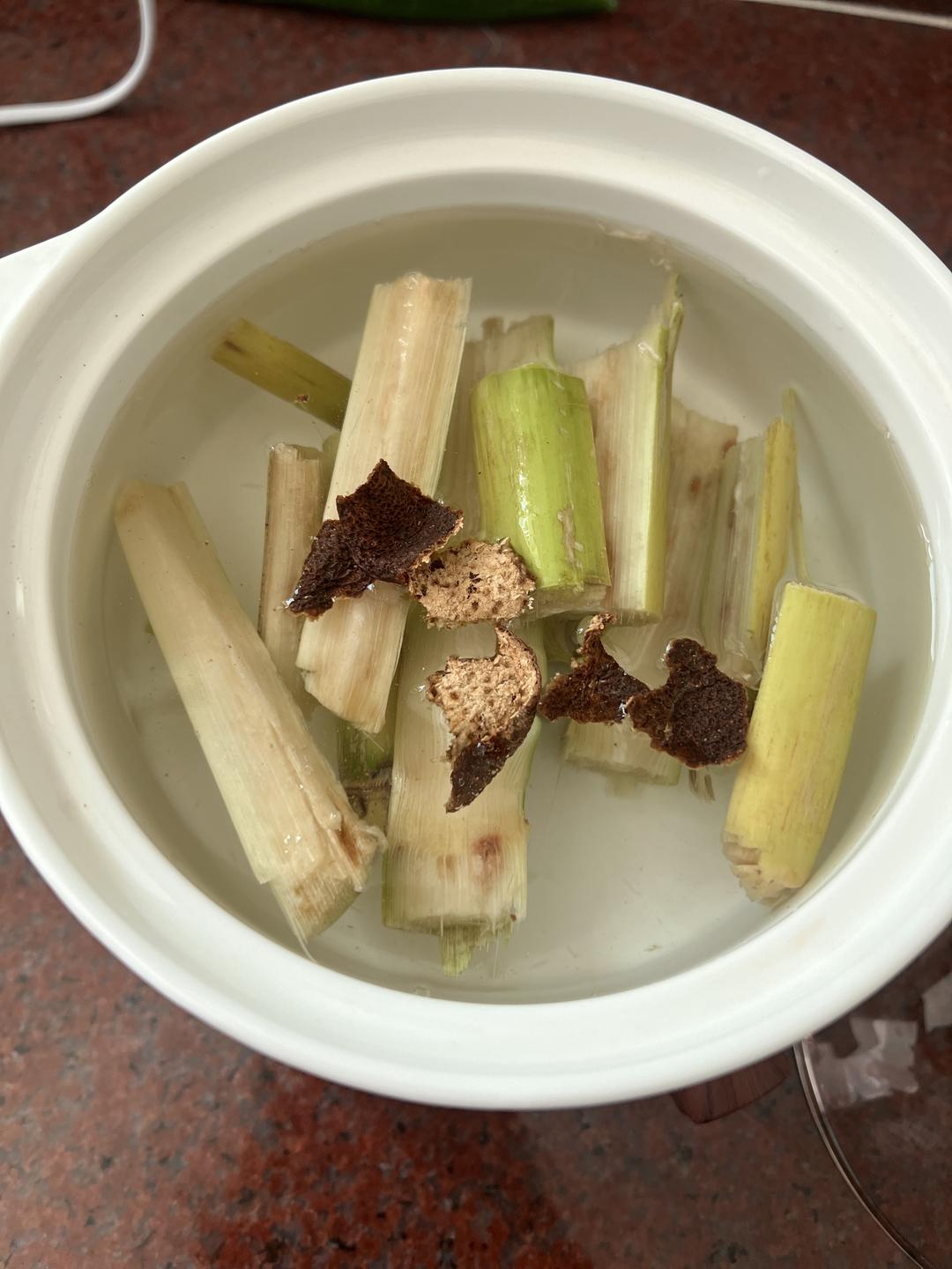 简单败火甘蔗陈皮水的做法