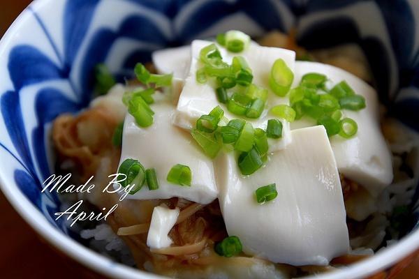 豆腐山药饭（トロトロ豆腐丼）的做法