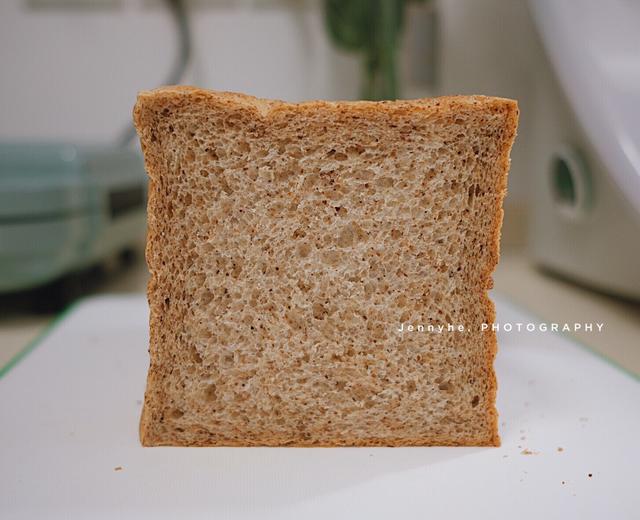 焦香小麦胚芽吐司的做法