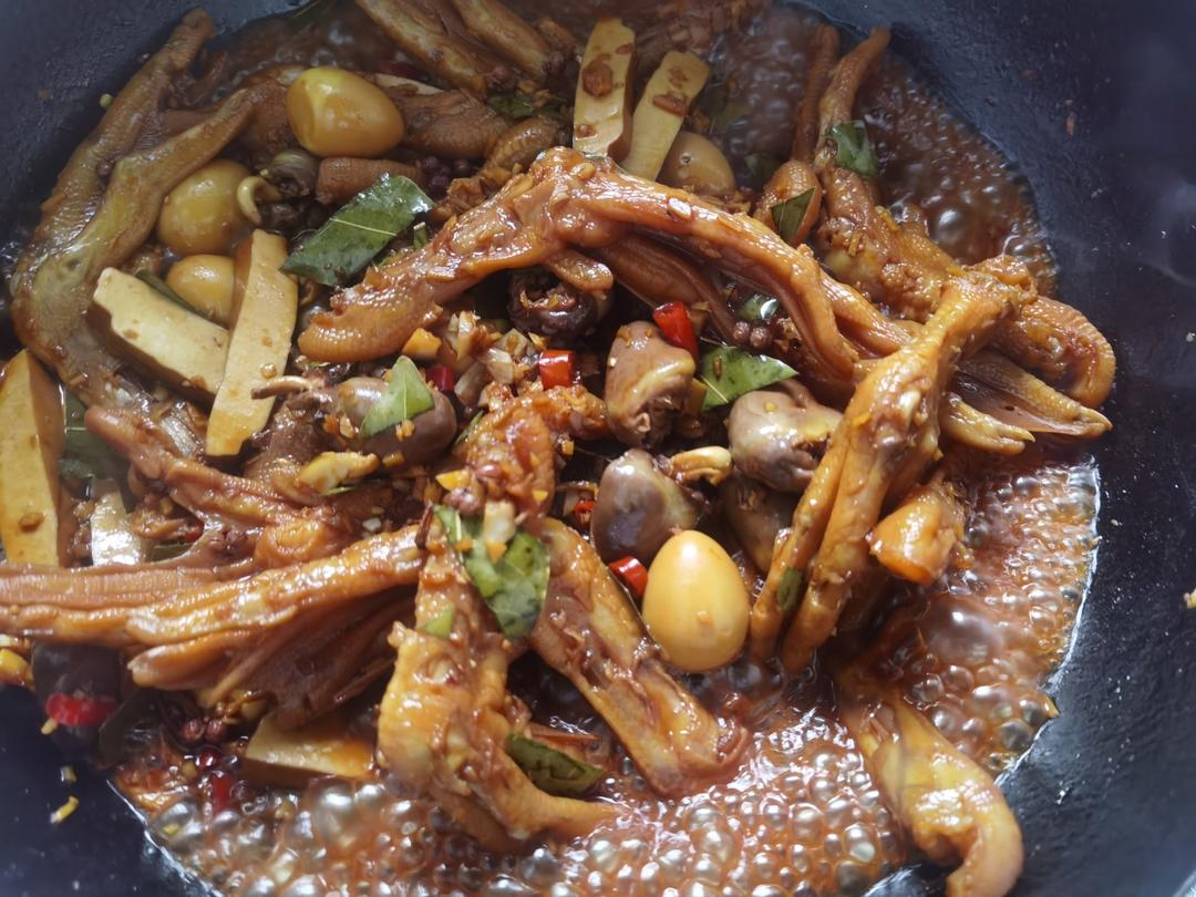 卤鸭掌不好吃你打我