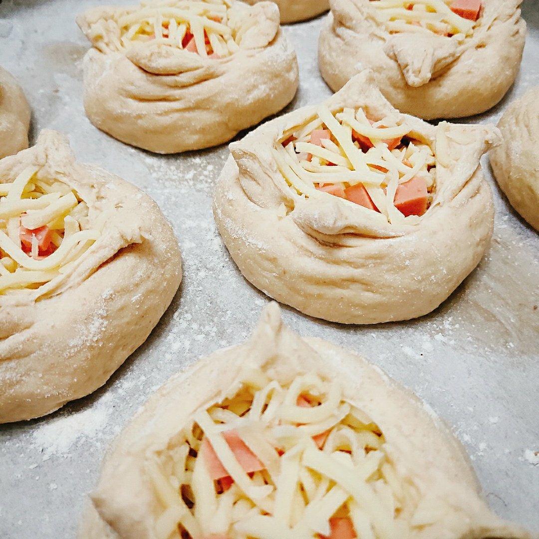 全麦芝士熔岩面包