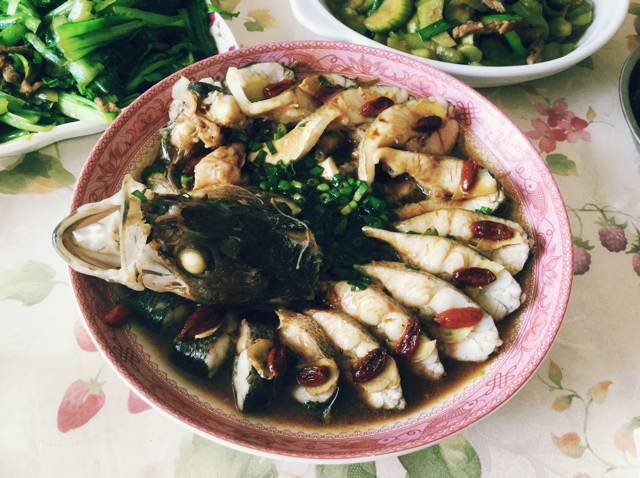 清蒸鲈鱼