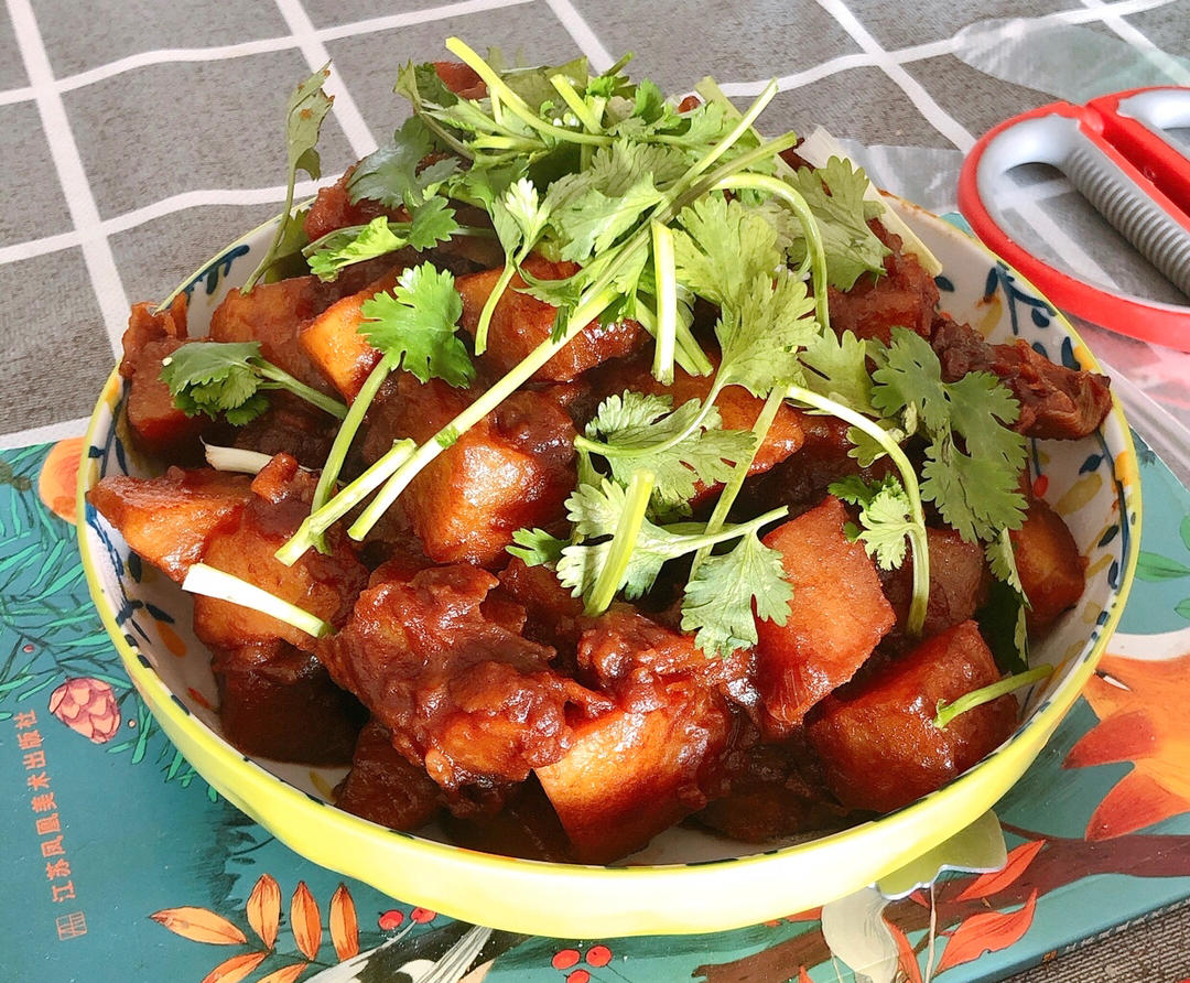 🔥巨下饭，软糯入味！比肉还好吃的红烧土豆