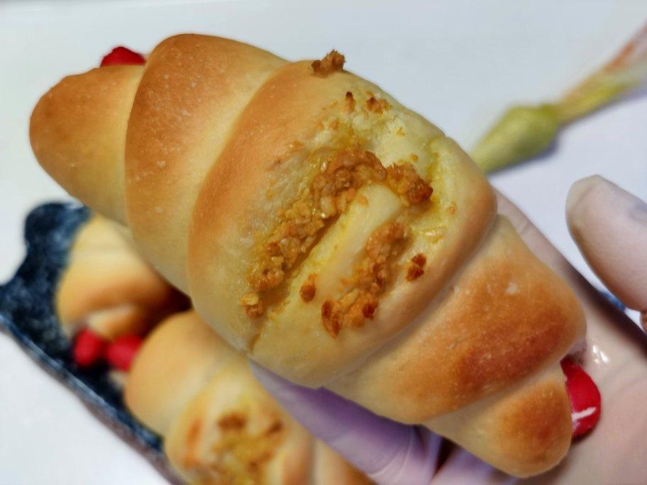 Happy520!  蒜香火腿肠面包（小热狗）给无肉不欢的你～孙小美的手作