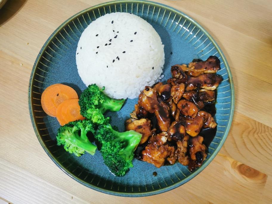 照烧鸡腿饭的做法