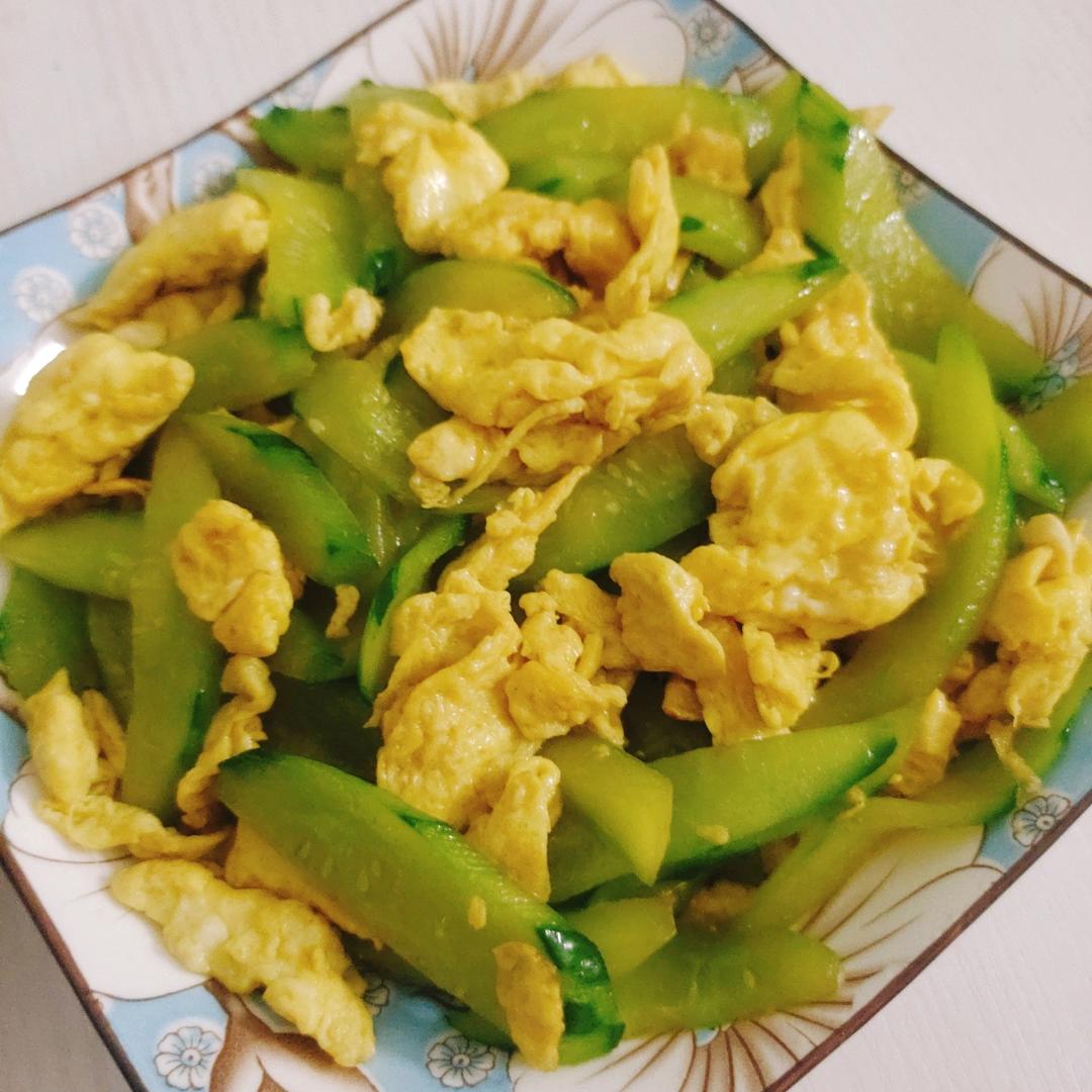 黄瓜炒鸡蛋 （青瓜炒鸡蛋）