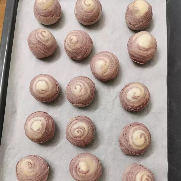 彩色蛋黄酥 螺旋酥 彩酥