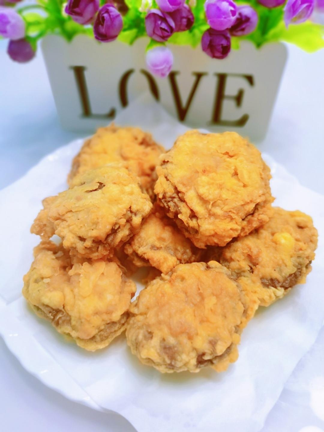 馋哭了😂酥炸脆皮香菇盒