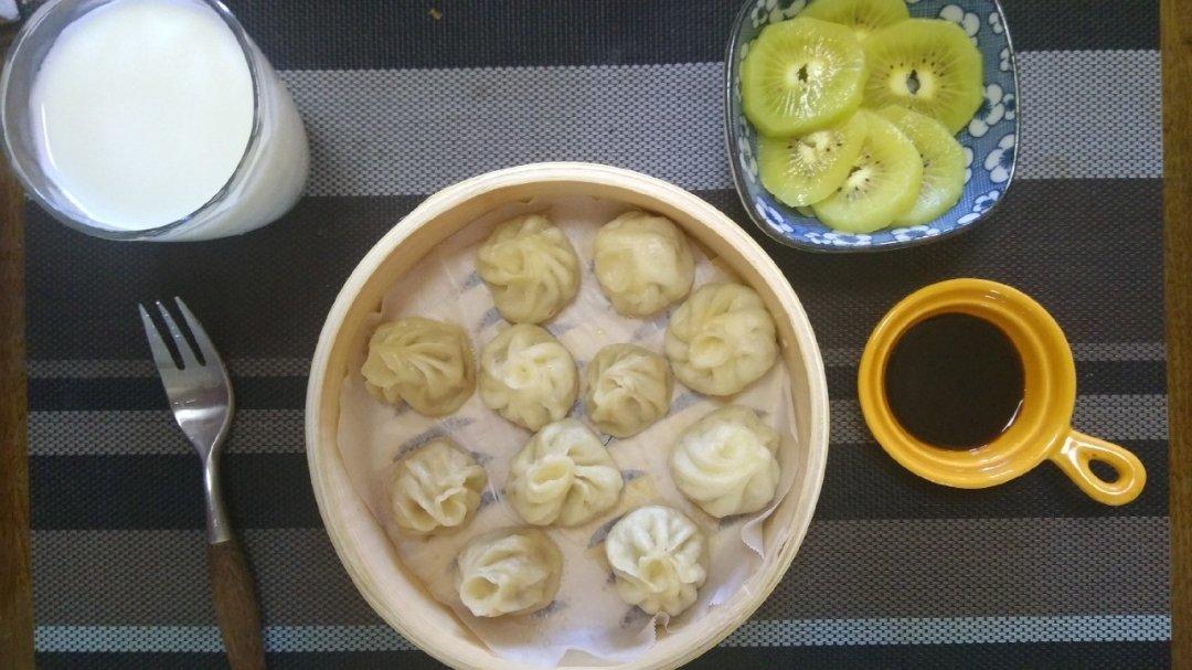 脆香生煎小笼包