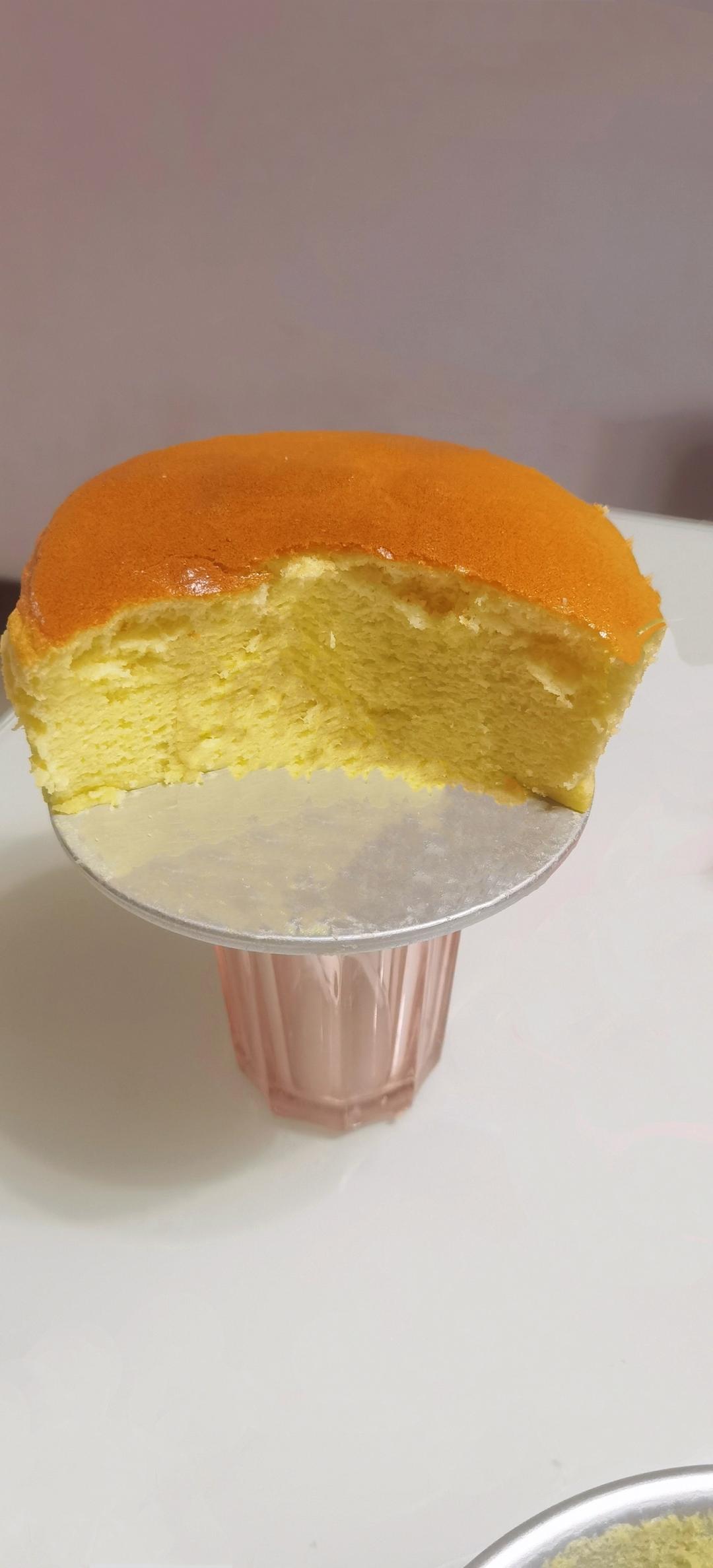 【免费配方】最近在日本很火的一款舒芙蕾烫面海绵蛋糕