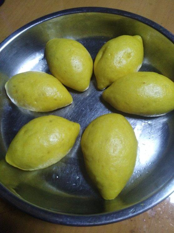 新手也可以--详解如何做出人见人爱、金黄的南瓜馒头