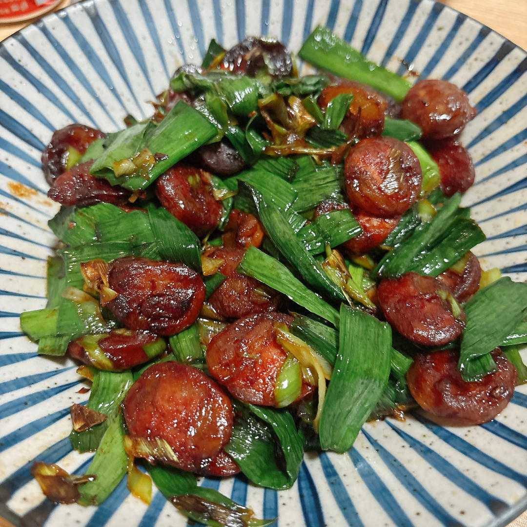 蒜苗炒腊肠