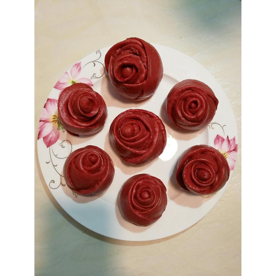 面 玫瑰花馒头 恒睿麻麻做的玫瑰花馒头                 综合评分 8.