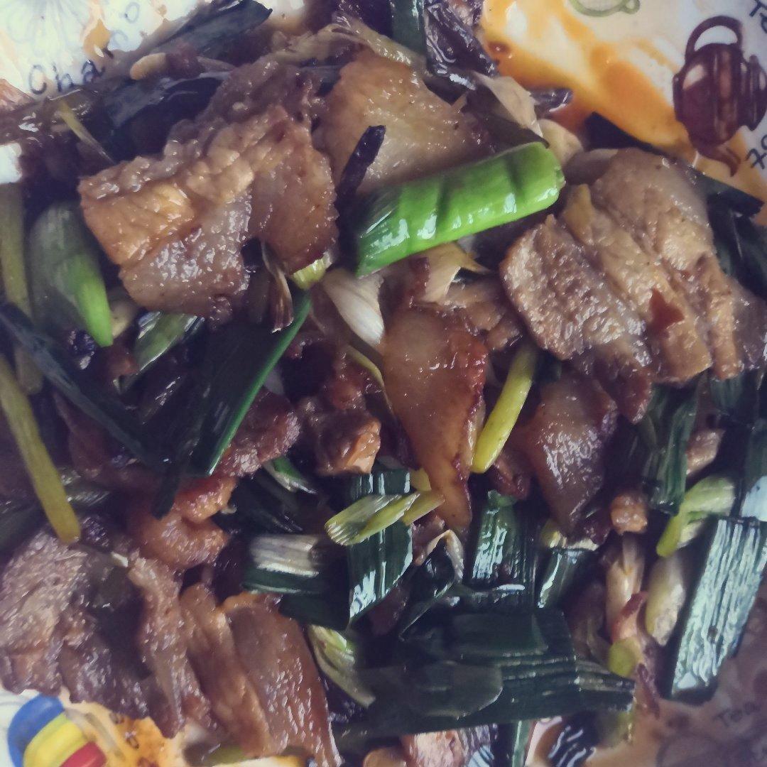 蒜苗回锅肉
