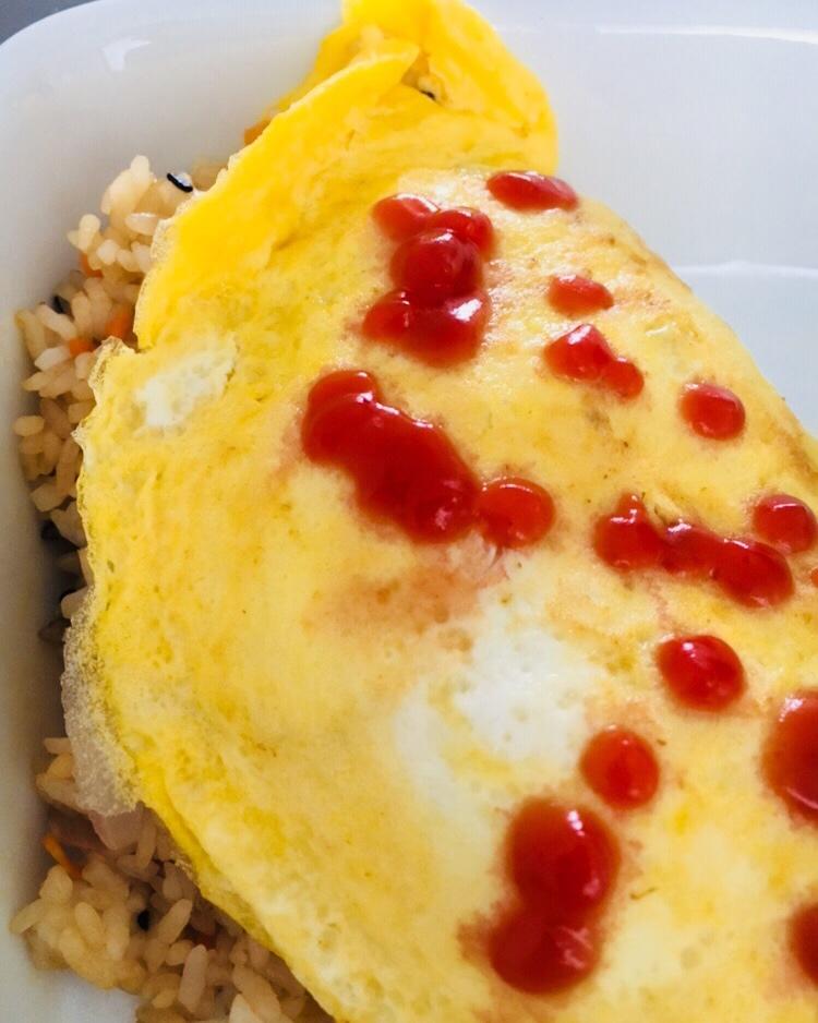 蛋包饭