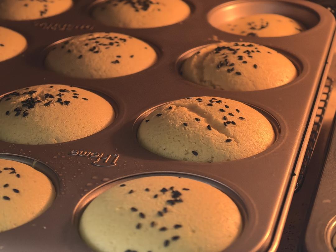 无水蜂蜜蛋糕【老式蛋糕房飘香的秘密】