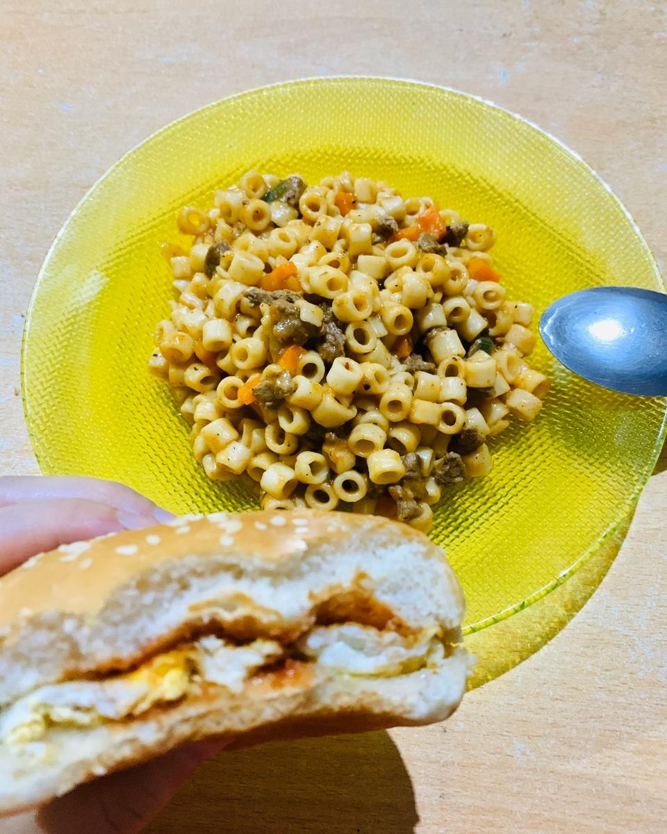 番茄意大利面