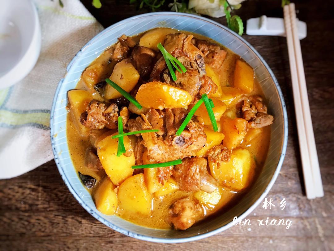 土豆炖鸡腿肉的做法