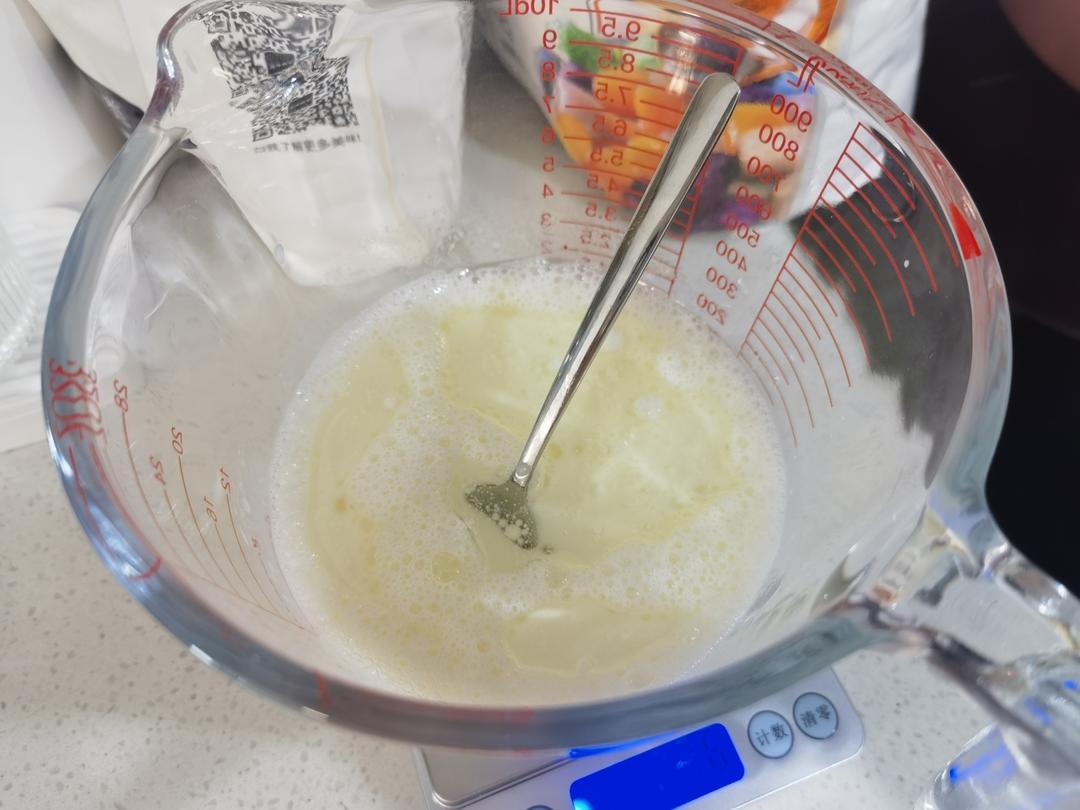 纯奶手撕吐司的做法 步骤1