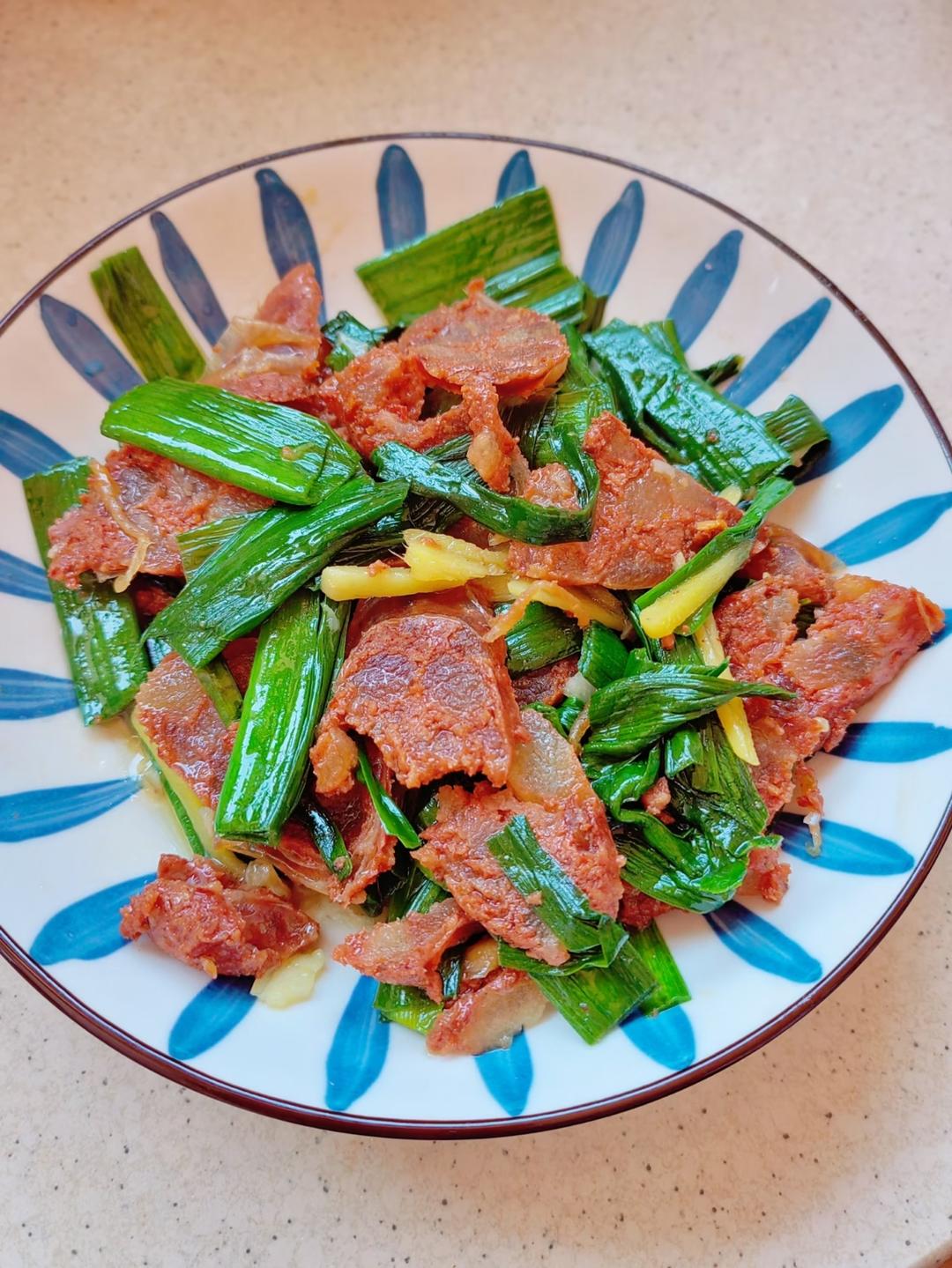 青蒜炒腊肉