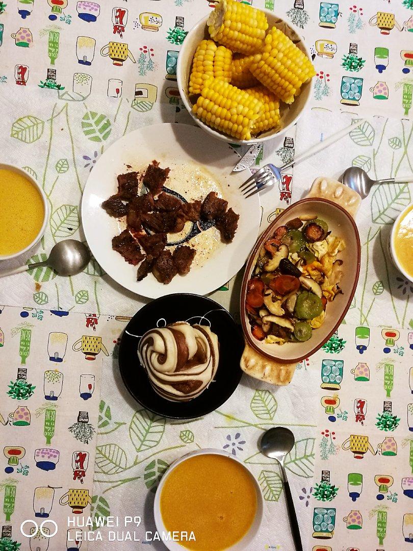 美容养颜的南瓜银耳莲子羹【豆浆机轻松做】