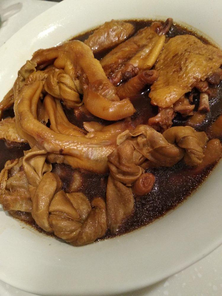 香卤鸭掌（好吃得不得了）